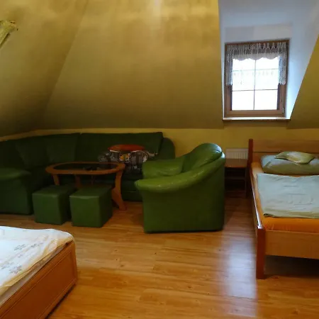 Dworek Rum i privatbostad Karpacz